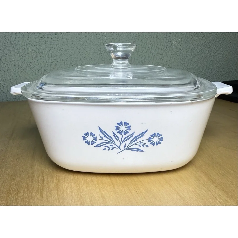 Corning Ware Blue Cornflower Casserole Dish Glass Lid 1 1/2 Qt P-1 1/2-B 1960s